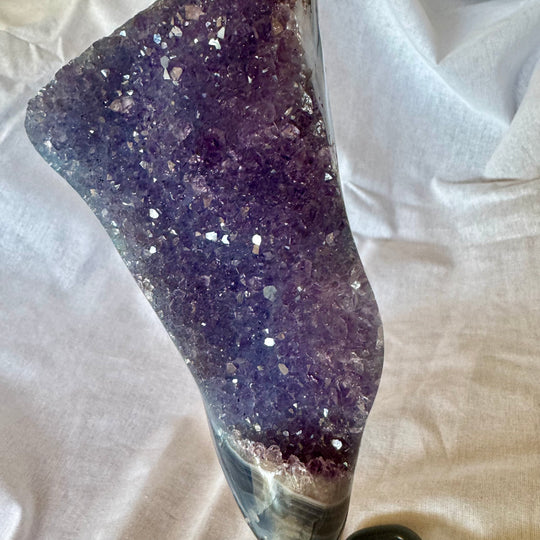 Stunning 7'5' Brazilian Amethyst on stand 1P